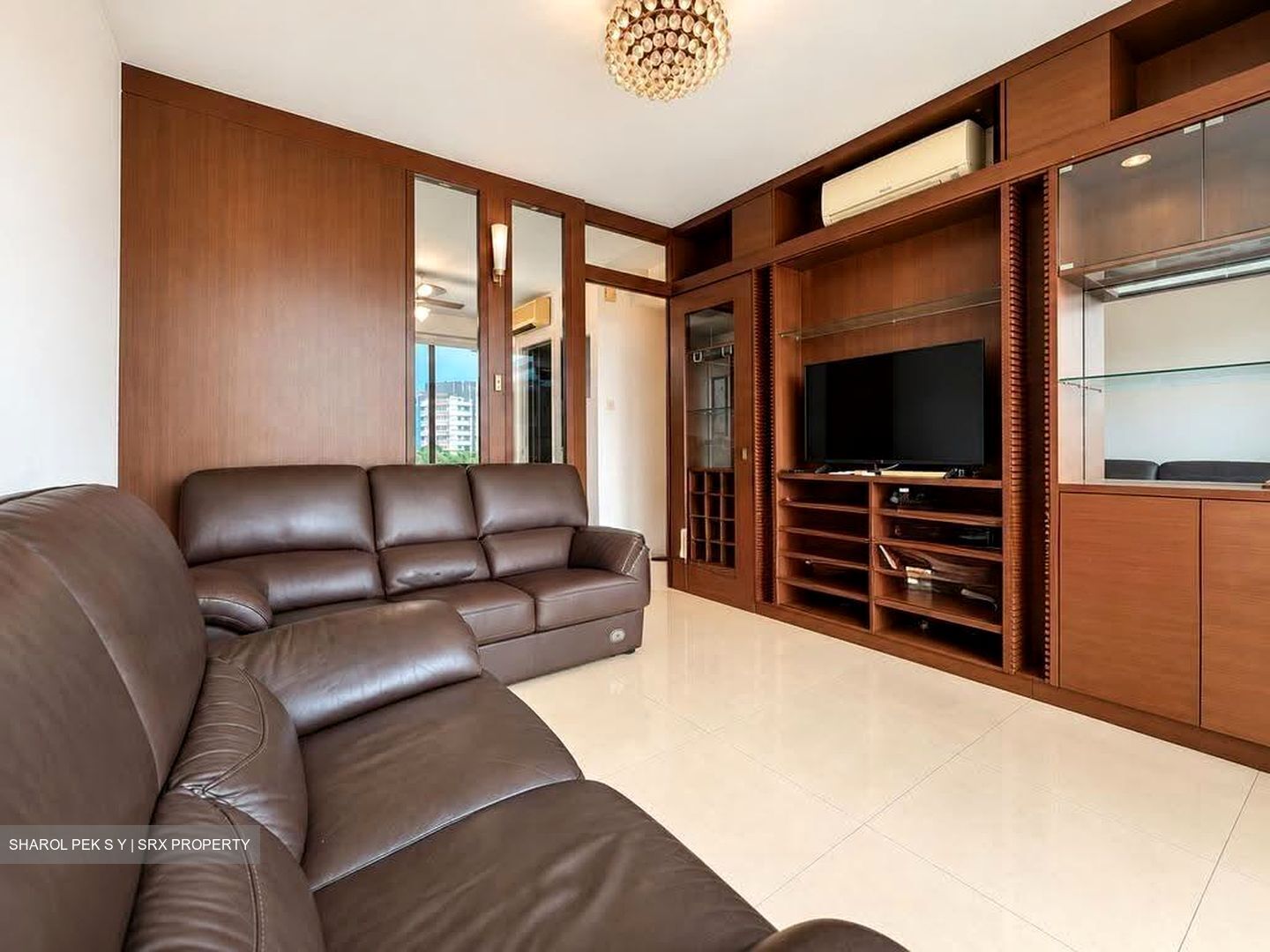 The Esparis (D18), Condominium #620442171